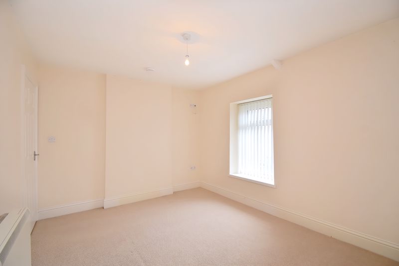Bedroom- click for photo gallery